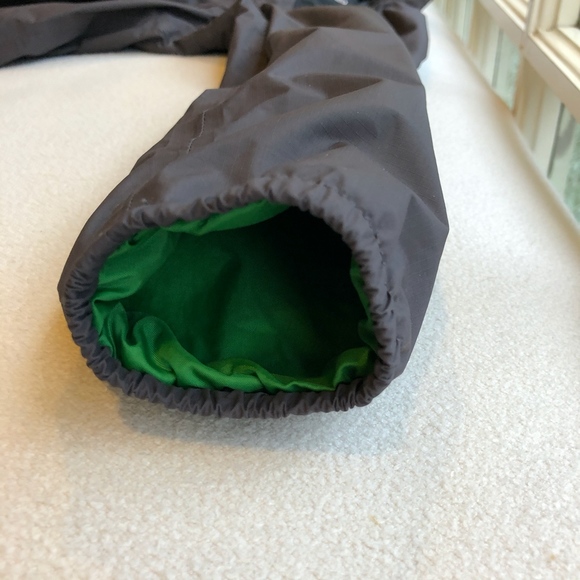 The North Face Boys' Resolve Reflective Jacket - Picture 10 of 14